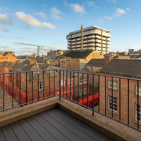 3 Bed Temple Bar, Center *