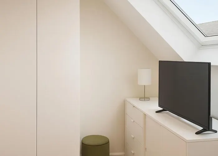 3 Bed Temple Bar, Center