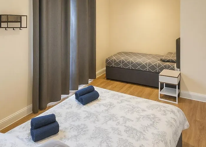 3 Bed Temple Bar, Center