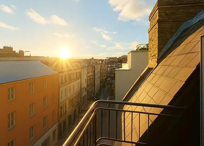 3 Bed Temple Bar, Center Dublin